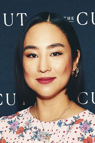 Greta Lee, photo 1 of 3