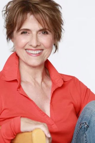 Terri Hawkes, photo 1 of 3
