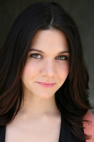 Amy Matysio, photo 2 of 3