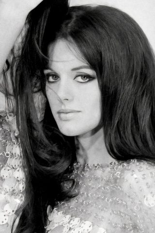 Anny Duperey, photo 2 of 3