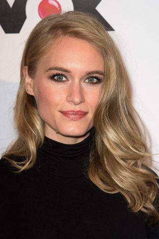 Leven Rambin, photo 3 of 3