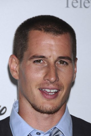 Brendan Fehr, photo 3 of 3