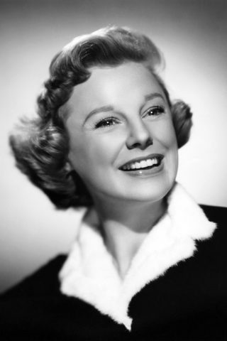 June Allyson, photo 1 of 3