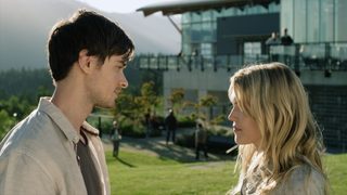 Embrace of the Vampire still 2