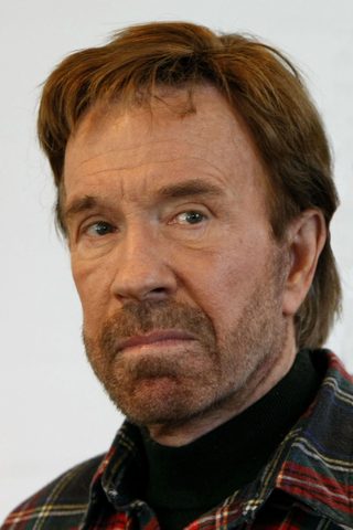 Chuck Norris, photo 2 of 3