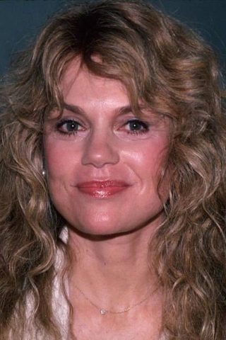 Dyan Cannon, photo 2 of 3
