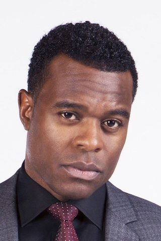 Lyriq Bent, photo 2 of 3