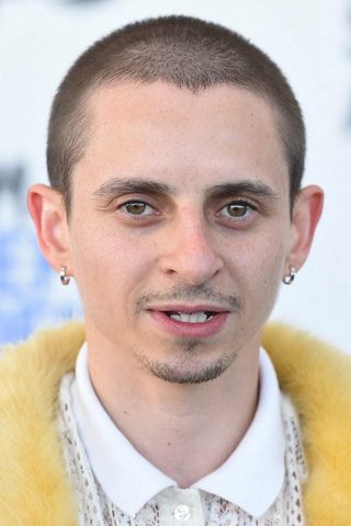 Moises Arias, photo 2 of 3