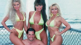 The Bikini Carwash Company still 4