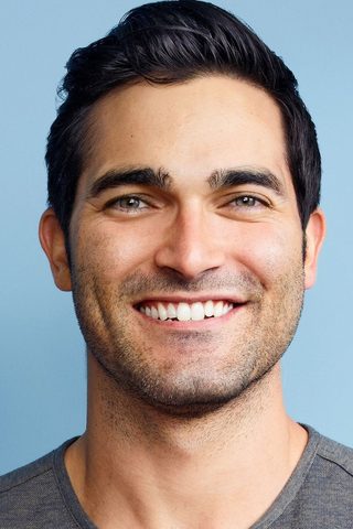 Tyler Hoechlin, photo 1 of 3