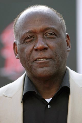 Richard Roundtree, photo 2 of 3
