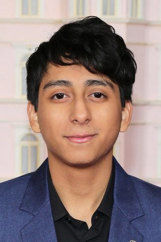 Tony Revolori, photo 2 of 3