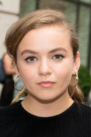 Morgan Saylor, photo 2 of 3