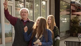 Kajillionaire still 4
