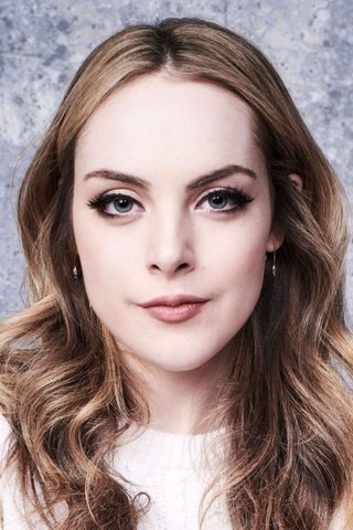 Elizabeth Gillies, photo 1 of 3