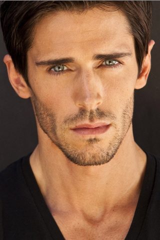 Brandon Beemer, photo 1 of 3