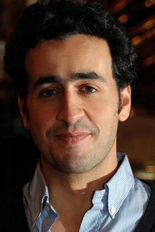 Jonathan Cohen, photo 2 of 3