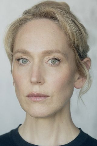 Hattie Morahan, photo 2 of 3