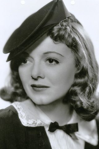 Janet Gaynor, photo 2 of 3
