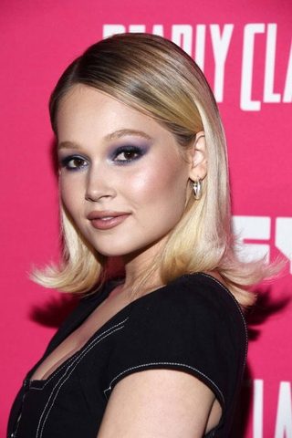 Kelli Berglund, photo 2 of 3