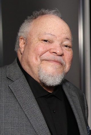 Stephen Henderson, photo 1 of 3
