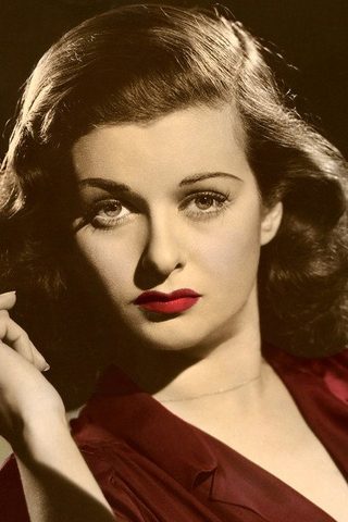 Joan Bennett, photo 3 of 3