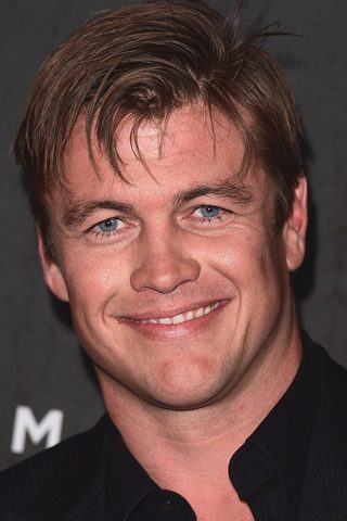 Luke Hemsworth, photo 2 of 3