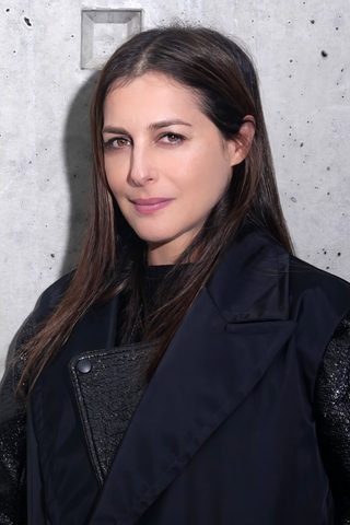 Amira Casar, photo 3 of 3