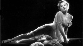 The Scarlet Hour still 6