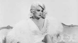 Harlow still 2