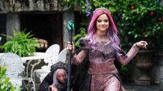 Descendants 3 still 4