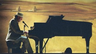 Neil Young: Heart of Gold still 2