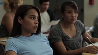 Mosquita y Mari still 2