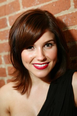 Sophia Bush, photo 3 of 3