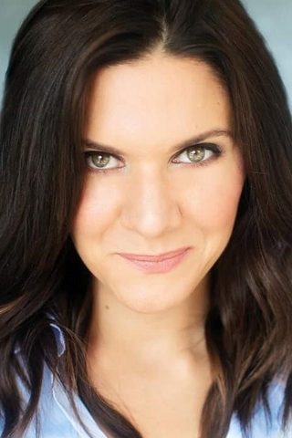Amy Matysio, photo 1 of 3