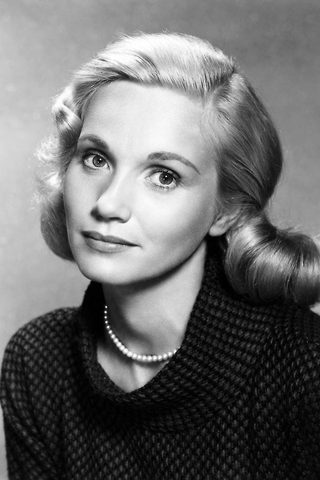 Eva Marie Saint, photo 1 of 3