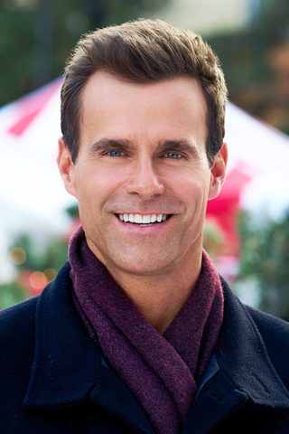 Cameron Mathison, photo 3 of 3