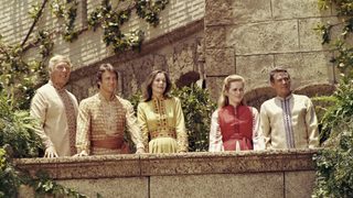 Lost Horizon still 2