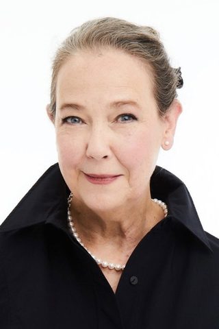 Harriet Sansom Harris, photo 1 of 3