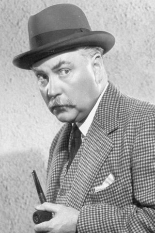 Nigel Bruce, photo 3 of 3