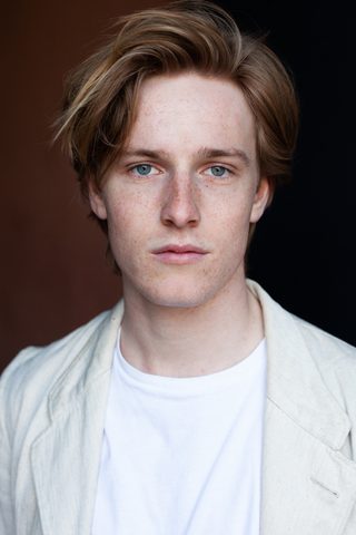 Louis Hofmann, photo 3 of 3