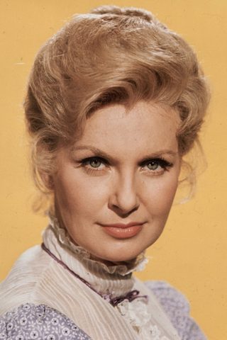 Joanne Woodward, photo 3 of 3