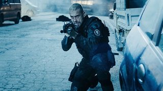Man of War still 6
