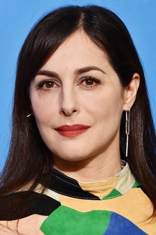 Amira Casar, photo 2 of 3