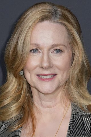 Laura Linney, photo 3 of 3