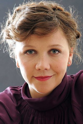 Maggie Gyllenhaal, photo 3 of 3