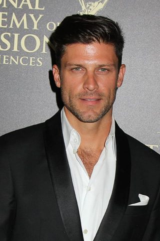 Greg Vaughan, photo 3 of 3