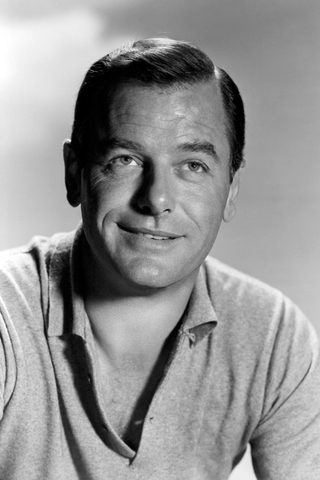 Gig Young, photo 2 of 3