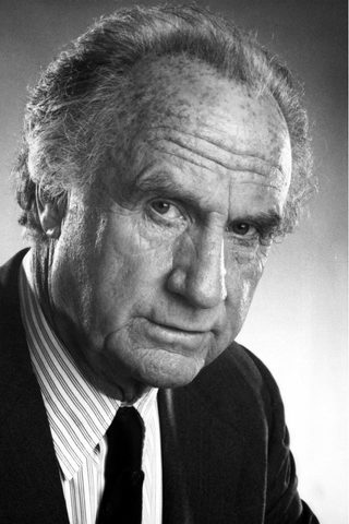 Jack Warden, photo 2 of 3