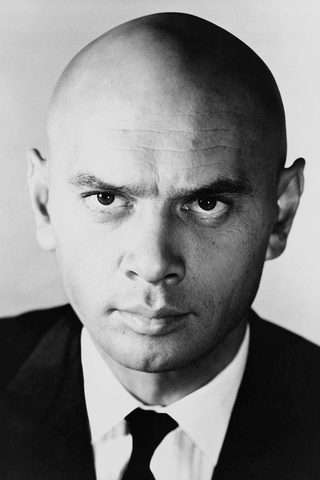 Yul Brynner, photo 1 of 3